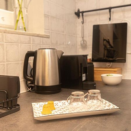 Giano Host - I Teatri Apartment Genoa Luaran gambar