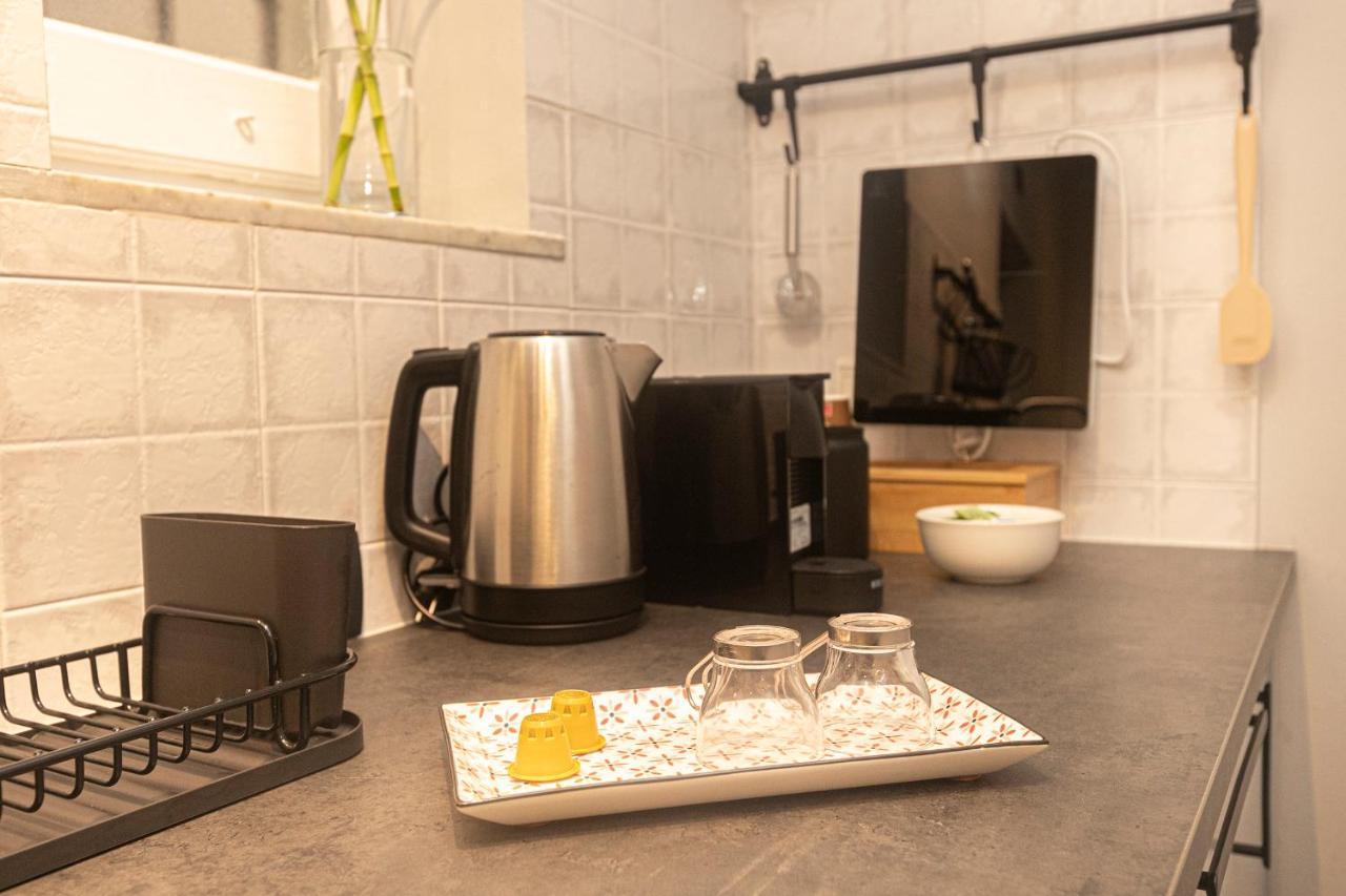 Giano Host - I Teatri Apartment Genoa Luaran gambar